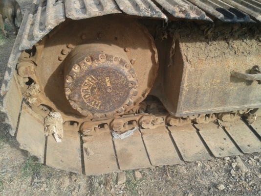 ขายด่วน KOMATSU PC100L-2 สภาพเครื่องปั้มดี พร้อมใช้งาน ตัวเดินดี โซ่ลิงค์หนา บู๊ชแตก  เอกสารเล่มทะเบียน