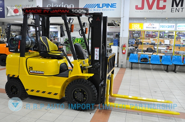 รถโฟล์คลิฟท์พร้อมขาย MITSUBISHI รุ่น  FG25-F17B-53999 ราคา 235,000 บาท นำเข้าจากประเทศญี่ปุ่น 100\% ไม่เคยใช้งานในประเทศไทยMITSUBISHI รุ่น FG25-F17B-53999 ราคา 235,000 บาท