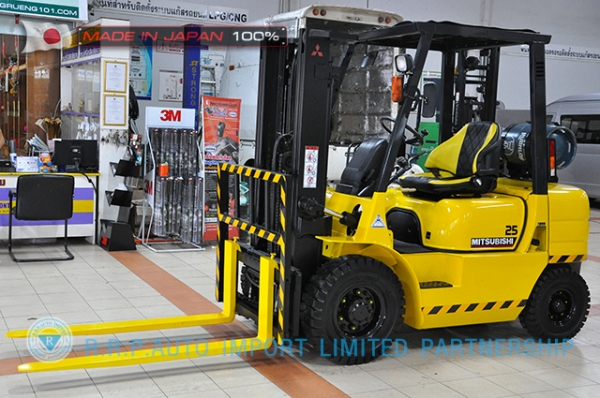 รถโฟล์คลิฟท์พร้อมขาย MITSUBISHI รุ่น  FG25-F17B-53999 ราคา 235,000 บาท นำเข้าจากประเทศญี่ปุ่น 100\% ไม่เคยใช้งานในประเทศไทยMITSUBISHI รุ่น FG25-F17B-53999 ราคา 235,000 บาท