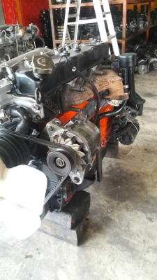 เครื่องยนต์อีซูสุร็อคกี้ 6BF1=175แรงม้า ปั๊มโซล่ากาวานาพร้อมใช้เครื่องสวยสมบูรณ์ติดดีมากครับ