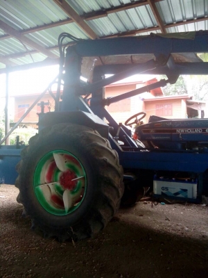 ขายรถพร้อมคีบ ฟอร์ด 6600