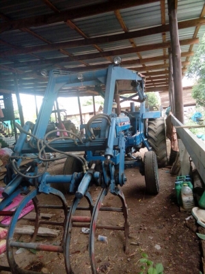 ขายรถพร้อมคีบ ฟอร์ด 6600