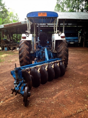 ขายรถแทรกเตอร์มือสองสภาพดีพร้อมใช้งาน จ.สกลนคร ขายรถแทรกเตอร์มือสองสภาพดีพร้อมใช้งาน จ.สกลนคร