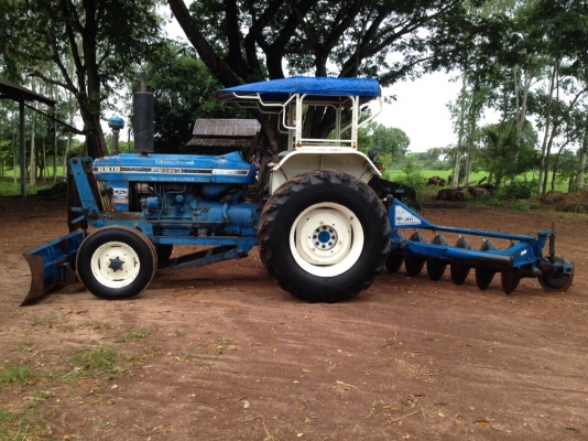 ขายรถแทรกเตอร์มือสองสภาพดีพร้อมใช้งาน จ.สกลนคร ขายรถแทรกเตอร์มือสองสภาพดีพร้อมใช้งาน จ.สกลนคร