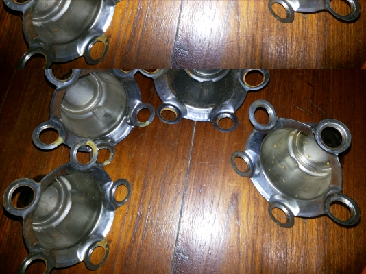 ขายฝาครอบดุมล้องานเก่าคลาสิคเหล็กชุบ