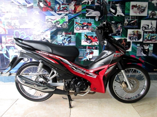 wave 110 i รุ่นใหม่บังลมใหญ่ ท่อออกข้าง ติดสติ๊กเกอร์ลายใหม่ล่าสุด แถม 3 รายการ wave 110 i รุ่นใหม่บังลมใหญ่ ท่อออกข้าง ติดสติ๊กเกอร์ลายใหม่ล่าสุด แถม 3 รายการ
