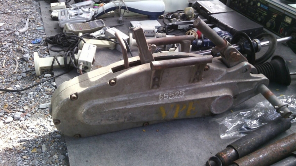 ขายรอกดึงเครื่องจักรฯลฯ