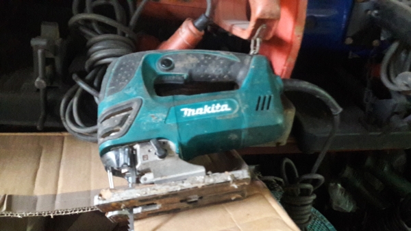 ขาย !! จิ๊กซอมากีต้า รุ่นใหม่ใช้งานหนัก สภาพเดิมๆ.ทุ่นเดิม พร้อมใช้งาน