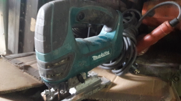 ขาย !! จิ๊กซอมากีต้า รุ่นใหม่ใช้งานหนัก สภาพเดิมๆ.ทุ่นเดิม พร้อมใช้งาน