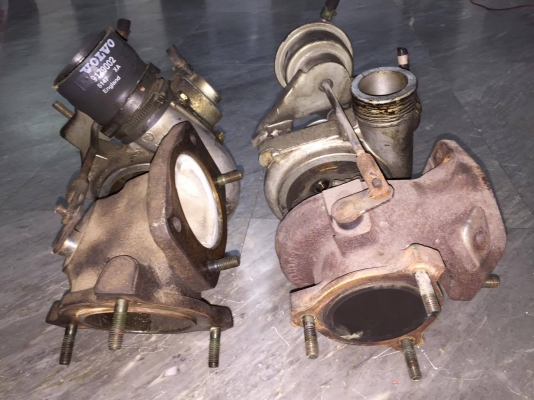 ขายเทอร์โบ TD04HL-13T-13G ของเหลือ2ลูกสวยแน่น ไม่รุนไม่คลอนไม่รั่ว มีรับประกันทุกลูก