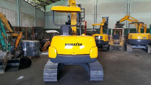 ขายรถขุด KOMATSU รุ่น PC40-7E มือสองญี่ปุ่น แทรกเหล็กสวย สลักแน่นทั้งคัน ไร้ที่ติ พร้อมใช้งาน มือถือ/LINE ID : 0818753444 ขายรถขุด KOMATSU รุ่น PC40-7E มือสองญี่ปุ่น แทรกเหล็กสวย สลักแน่นทั้งคัน ไร้ที่ติ พร้อมใช้งาน มือถือ/LINE ID : 0818753444