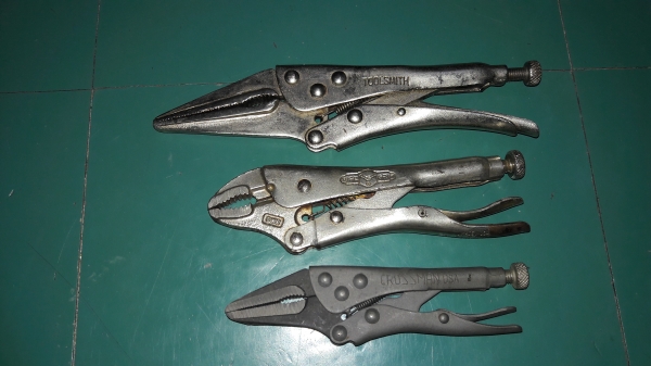 ขายคีมล็อกขนาดเล็ก3ตัว