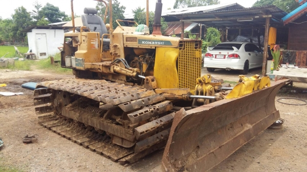 ขาย D31PL-16 เกียร์เปลื่ยนใหม่ ตามสภาพ ขาย D31PL-16 เกียร์เปลื่ยนใหม่ ตามสภาพ