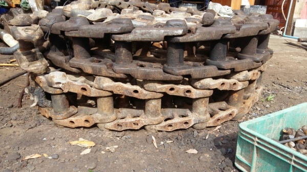 ขายโซ่แมคโคร PC200 49 ข้อ สวยคับบูตใม่มีแตก ลิ้งหนา