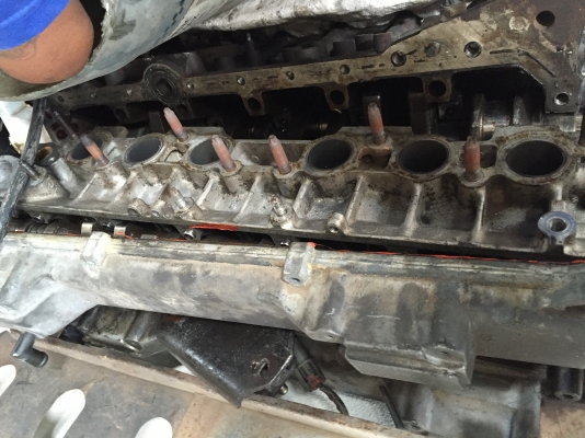 ขาย ฝาสูบเครื่อง 2 JZ 3000 ไม่โบ ครึ่งท่อนบน 2000฿ 0818444998