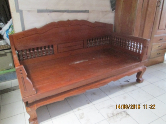 ขาบตั่งครับ  สภาพสวยแข็งแรงครับ สนใจ 081-585-6957