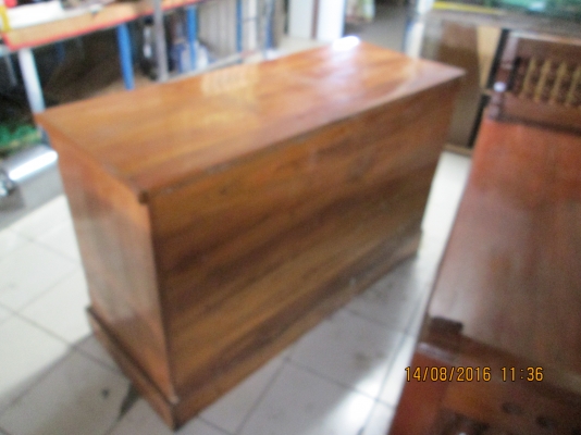 ขายครับ ไม้สักหนา วางทีวี สภาพสมบูรณ์  ขาย 2900บาท