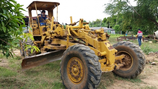 ขายด่วน รถเกรดเดอร์ MITSUBISHI LG2-H สภาพสวย รถพร้อมทำงาน เครื่องดี ระบบพร้อมใช้งาน เอกสารสัญญาซื้อขาย