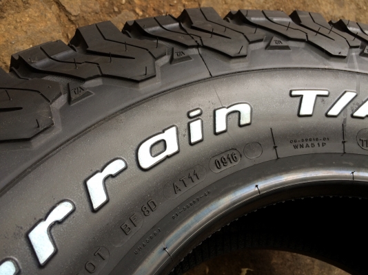 ยางใหม่ปี16 BF Goodrich KO2 265 70 r16 ยางใหม่ปี16 BF Goodrich KO2 265 70 r16