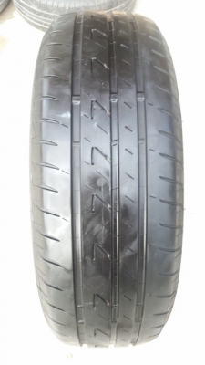 ขายยาง205/65/16 ปี 15 BRIDGESTONE EP200  4 เส้น