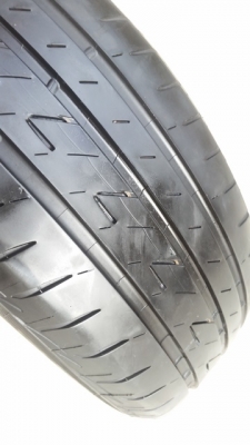 ขายยาง205/65/16 ปี 15 BRIDGESTONE EP200  4 เส้น
