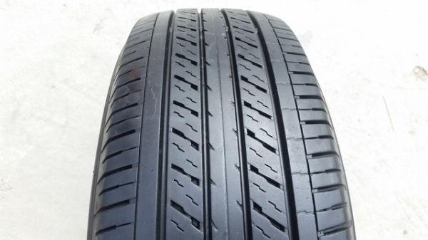 ขายยาง215/65/16 ปี 2215 DUNLOP 4 เส้น