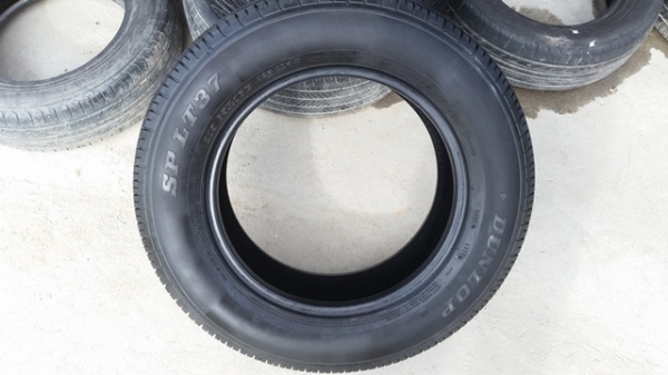 ขายยาง215/65/16 ปี 2215 DUNLOP 4 เส้น