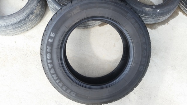 ขายยาง215/65/16 ปี 0515 FIRESTONE 4 เส้น