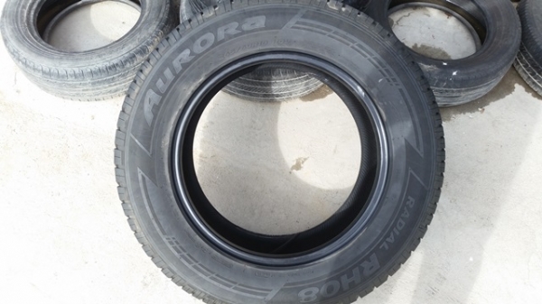 ขายยาง265/60/18 ปี 11 AURORA 2 เส้น