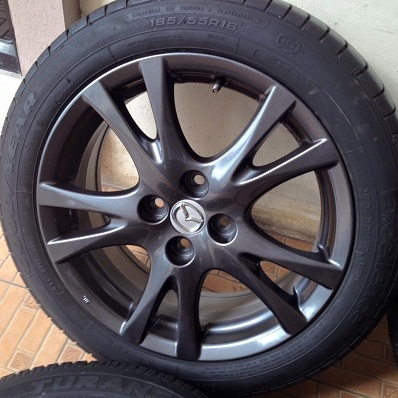 5500/4วง ล้อMAZDA 2 สี Silver starduct ขนาด 16 นิ้ว 4รู100 ยาง Goodyer 2เส้นปี 13 ยางBrigedstone 2เส้น ปี 11 เบอร์ 185 55 16 ตจวส่งได้ครับ