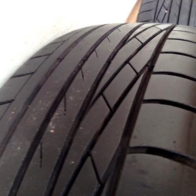 5500/4วง ล้อMAZDA 2 สี Silver starduct ขนาด 16 นิ้ว 4รู100 ยาง Goodyer 2เส้นปี 13 ยางBrigedstone 2เส้น ปี 11 เบอร์ 185 55 16 ตจวส่งได้ครับ