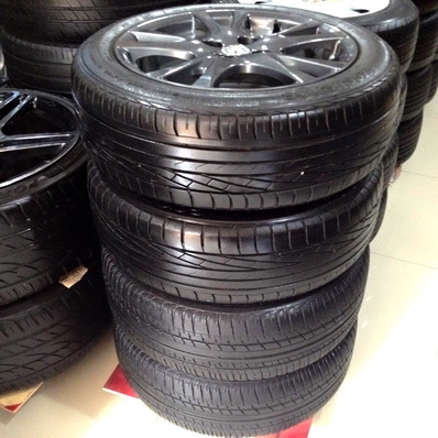5500/4วง ล้อMAZDA 2 สี Silver starduct ขนาด 16 นิ้ว 4รู100 ยาง Goodyer 2เส้นปี 13 ยางBrigedstone 2เส้น ปี 11 เบอร์ 185 55 16 ตจวส่งได้ครับ