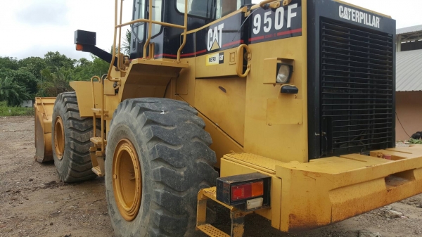 รถตัก CAT 950 F. สนใจติดต่อ 081 - 6079515 รถตัก CAT 950 F. สนใจติดต่อ 081 - 6079515