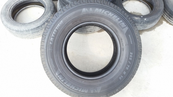 ขายยาง265/70/16 ปี 12 MICHERLIN LATITUDE  4 เส้น