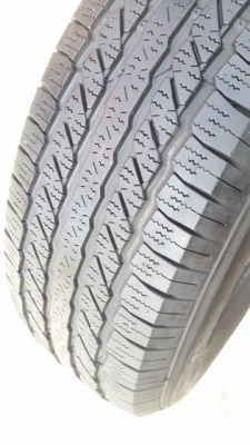 ขายยาง265/70/16 ปี 12 MICHERLIN CROSS  2 เส้น