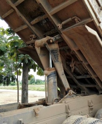 สิบล้อ ฮีโน่ FM3M 240ปี40 ดั้ม สภาพดีเดิมๆสวยพร้อมใช้ ทะเบียนพร้อมโอน สิบล้อ ฮีโน่ FM3M 240ปี40 ดั้ม สภาพดีเดิมๆสวยพร้อมใช้ ทะเบียนพร้อมโอน