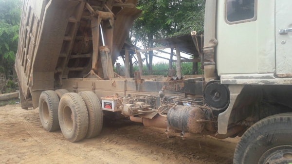 สิบล้อ ฮีโน่ FM3M 240ปี40 ดั้ม สภาพดีเดิมๆสวยพร้อมใช้ ทะเบียนพร้อมโอน สิบล้อ ฮีโน่ FM3M 240ปี40 ดั้ม สภาพดีเดิมๆสวยพร้อมใช้ ทะเบียนพร้อมโอน