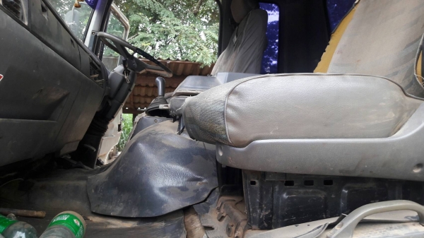 สิบล้อ ฮีโน่ FM3M 240ปี40 ดั้ม สภาพดีเดิมๆสวยพร้อมใช้ ทะเบียนพร้อมโอน สิบล้อ ฮีโน่ FM3M 240ปี40 ดั้ม สภาพดีเดิมๆสวยพร้อมใช้ ทะเบียนพร้อมโอน