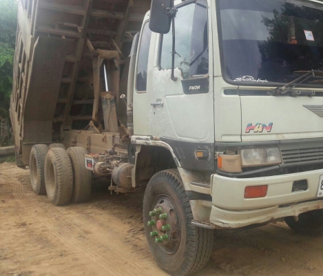 สิบล้อ ฮีโน่ FM3M 240ปี40 ดั้ม สภาพดีเดิมๆสวยพร้อมใช้ ทะเบียนพร้อมโอน สิบล้อ ฮีโน่ FM3M 240ปี40 ดั้ม สภาพดีเดิมๆสวยพร้อมใช้ ทะเบียนพร้อมโอน