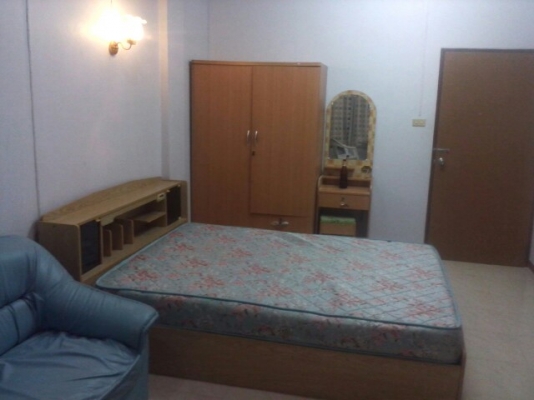 ห้องว่างให้เช่า ห้องว่างให้เช่า