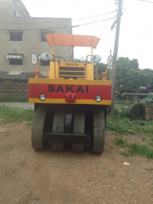 ขายรถบด sakai TS-7409