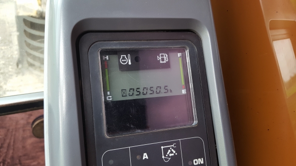 ขายKomatsu PC 200-7