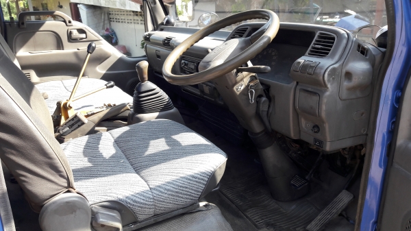 ขาย6ล้อดั้ม NPRเครื่ง4HG1-130 แรงปี48 เกียร์6สปีด แอร์ เพาเวอร์ ดั้ม3มิตรเพิ่งวางดั้มใหม่ สภาพสวยพร้อมใช้งาน100\%