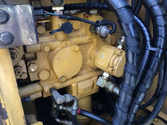 CAT 313CCR ปี 2004 ใช้งาน 2973 ชม. นำเข้าจากญี่ปุ่น ตอนนี้รถถึงเมืองไทยแล้วครับ