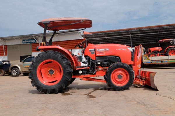 รถไถ L4708 อุปกรณ์ ใบมีด + ผาน 1 ตัว ดาวน์ 5,000 บาท โทร089-0111624