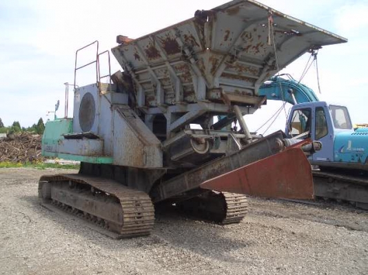 Stone Crusher Komatsu BR300-1 ใช้งานน้อย นำเข้าจากญี่ปุ่น ราคาไม่แพงเลยครับ