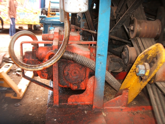 ขายรถเกี่ยวข้าวปานเจริญอุ่ม 2.5 ตัน เครื่องยนต์ JO8C ปั้มไดกินส์เบอร์ 23 ตัวเดิน 12 HT สภาพดีพร้อมใช้งาน เลิกกิจการ ขายสดหรือดาวน์