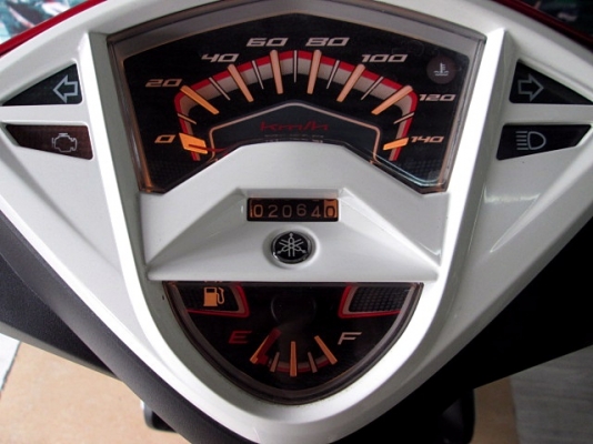 MIO 125 i MX ตัวท็อปล้อแมกซ์ ลายใหม่ล่าสุด สีขาวแดง ระบบหัวฉีดอัจฉริยะ YMJET-FI ประหยัดน้ำมันขั้นเทพ  แถม 3 รายการ 32900