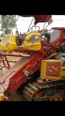 ขายรถเกี่ยวข้าว ศักดิ์พัฒนาKML ปี53 เครื่อง260เทอร์โบว์ สภาพสวยเดิมช่วงล่างดี เกี่ยวน้อย