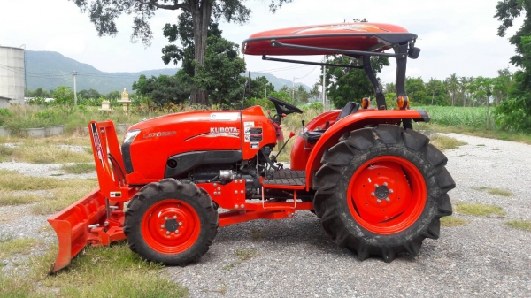 ขายรถไถบ้านแท้ๆKUBOTA L4708SP 58ชม. มีผาน3,6ด้วย ขายรถไถบ้านแท้ๆKUBOTA L4708SP 58ชม. มีผาน3,6ด้วย